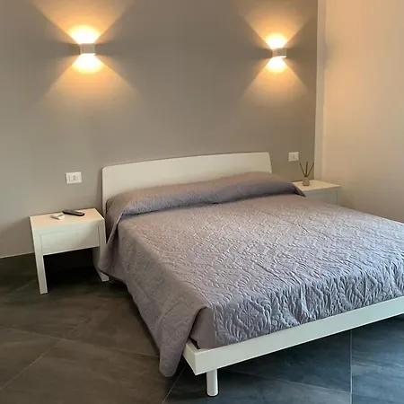 Adenzia 3* Καλτανισέττα