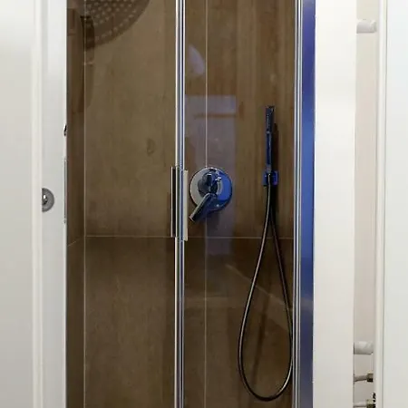 Πανσιόν Adenzia Καλτανισέττα